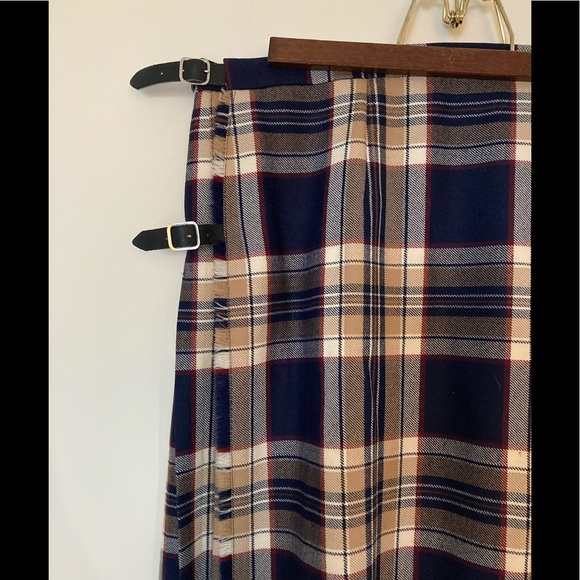 VTG Authentic Edinburgh Scottish Wool Kilt. 32 - Picture 2 of 7